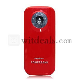 モバイルバッテリー充電器　大容量　5600mAh iPhone5対応・スマートフォン対応　赤